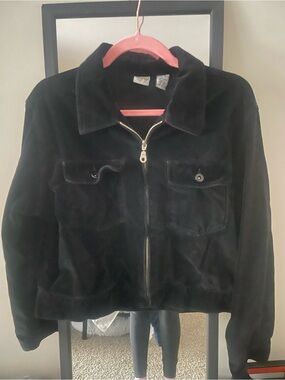 Black Velvet Zip-Up Jacket with Chest Pockets